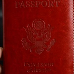 NEW US PR  PASSPORT COVER HOLDER TRAVEL CASE🎁